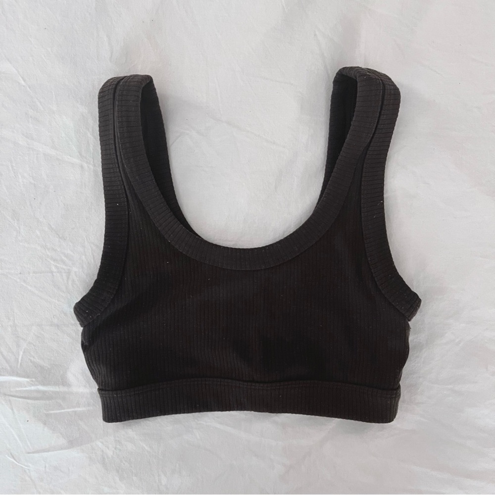 ALO YOGA Wellness Bra in Espresso